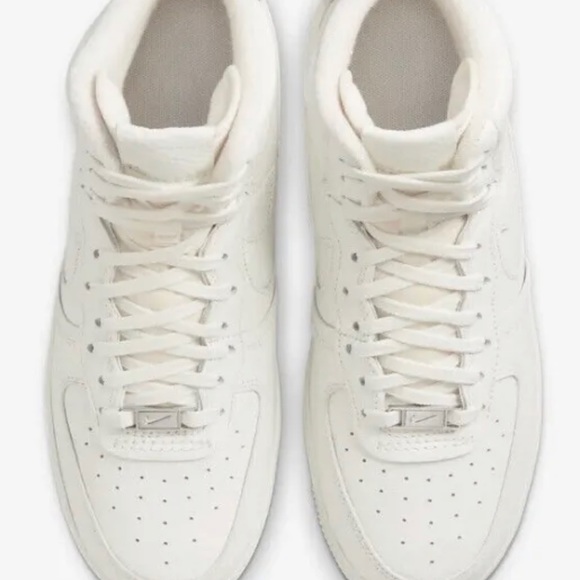 Nike Air Force 1 High Sculpt Sail DC3590-102 Womens Multi Size tumbled leather - Picture 3 of 4